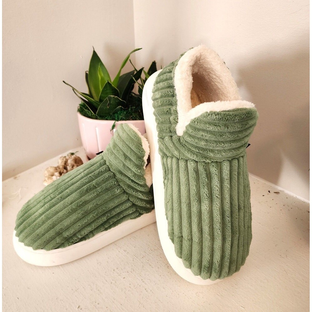 Pluffi Corduroy-like Slip on Booties in Green - Size 40/41 or 9.0 to 9.5 US Size